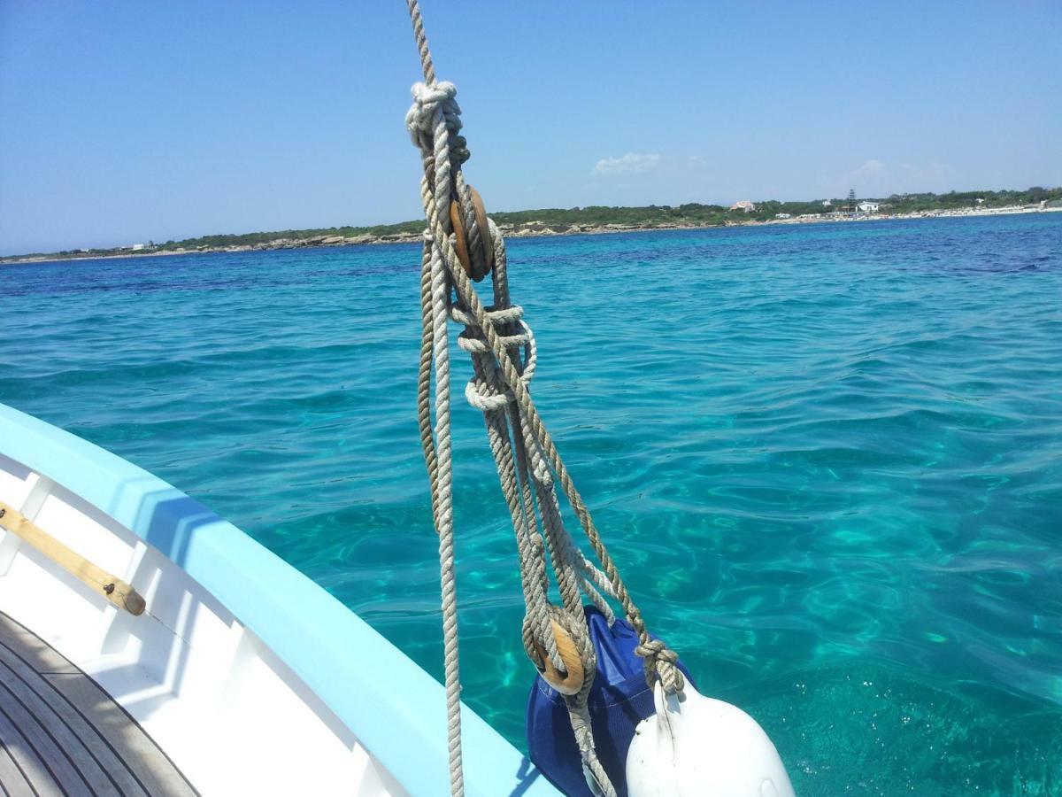 קאלאסטה B&B Le Tre Spiagge מראה חיצוני תמונה